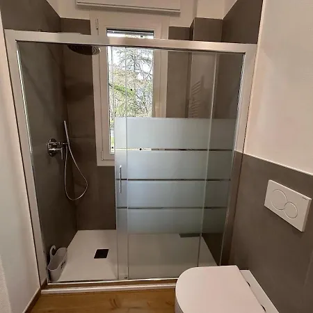 Apartamento Campo Dei Fiori Free Parking And Wifi