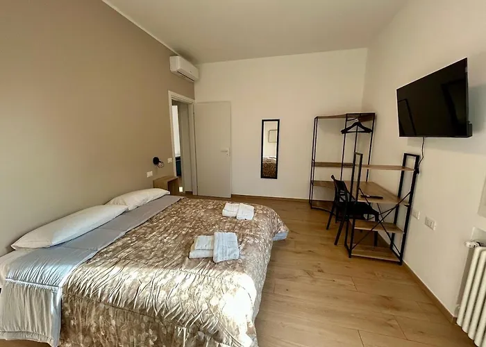 Campo Dei Fiori Free Parking And Wifi *