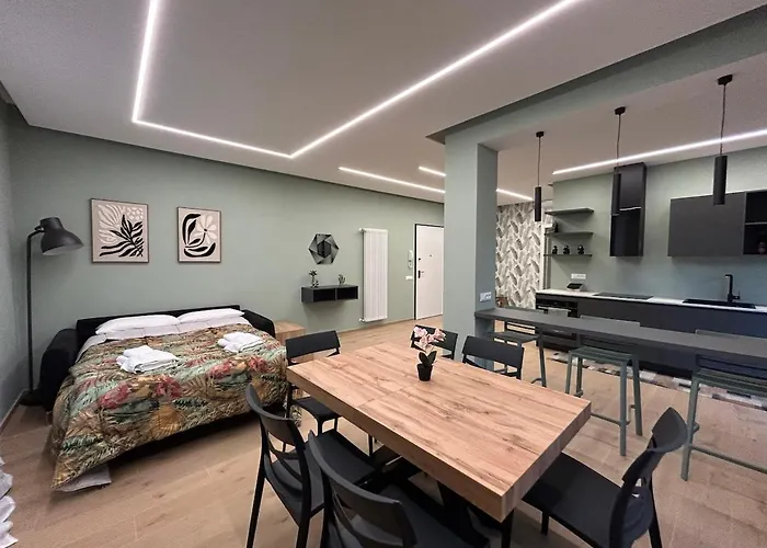 Campo Dei Fiori Free Parking And Wifi *