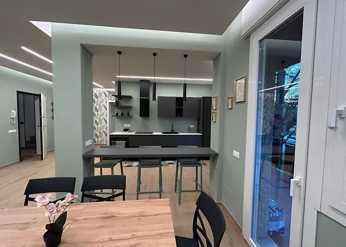 Campo Dei Fiori Free Parking And Wifi *