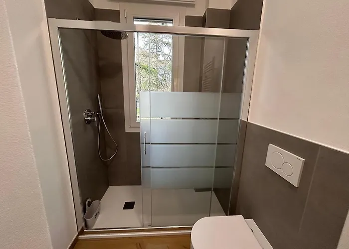 Apartamento Campo Dei Fiori Free Parking And Wifi