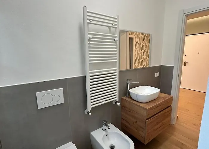 Campo Dei Fiori Free Parking And Wifi *