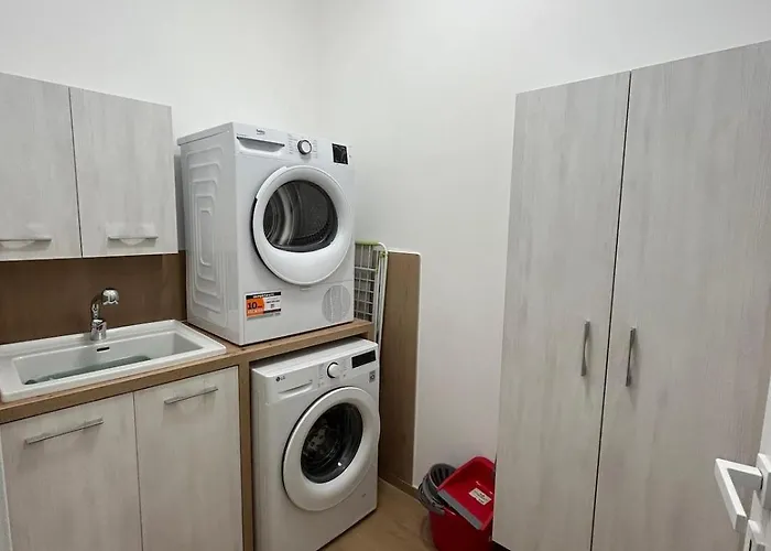 Campo Dei Fiori Free Parking And Wifi *